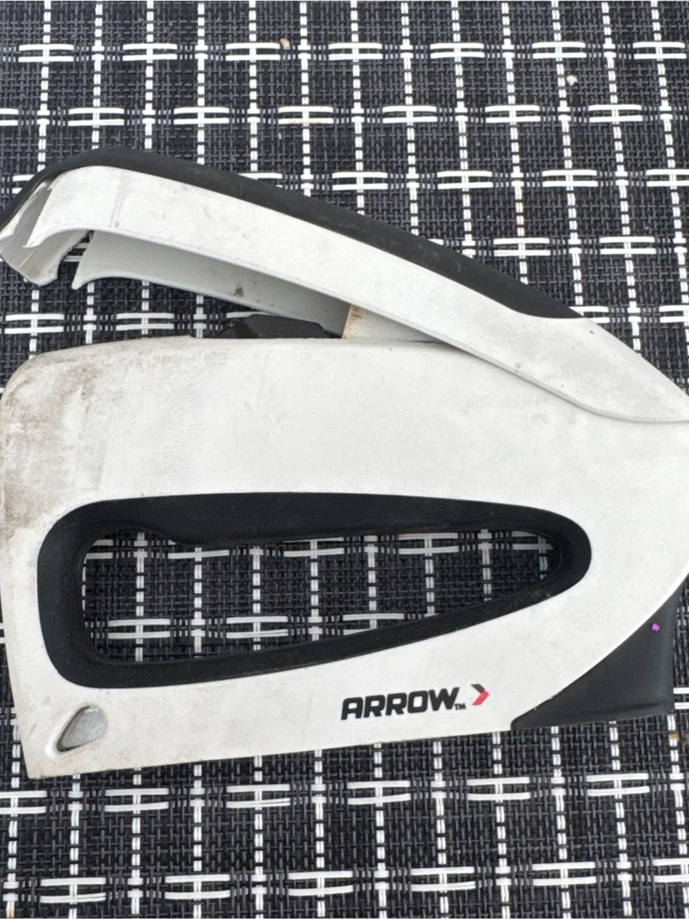 Arrow White and Black Handheld Staple Gun